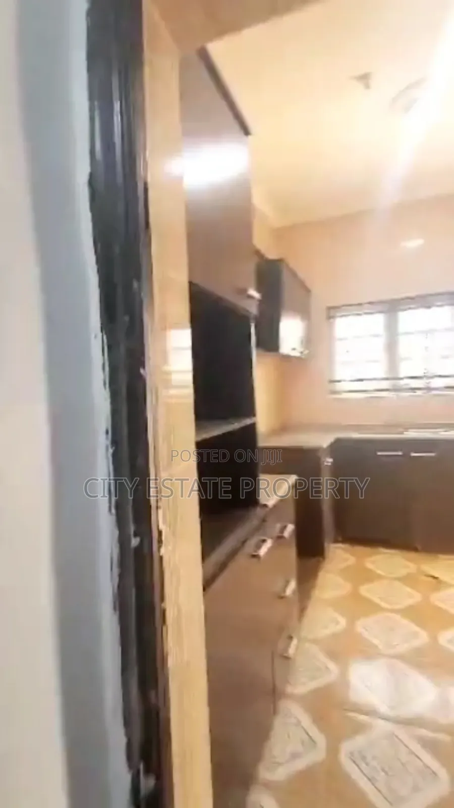 2bdrm Block of Flats in City Estate, Durumi for rent