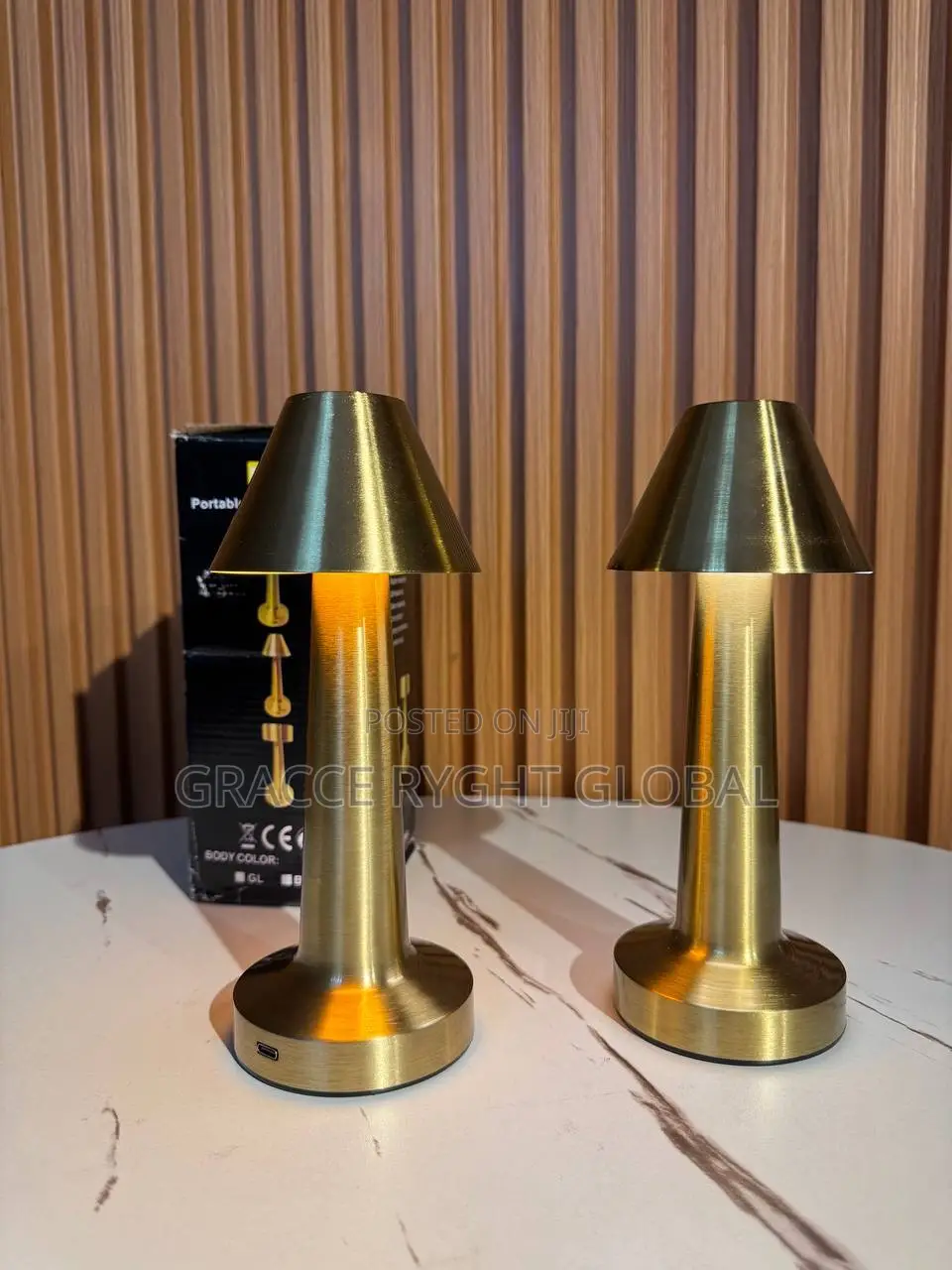 Cordless Small Table Lamp For Bar Restaurant
