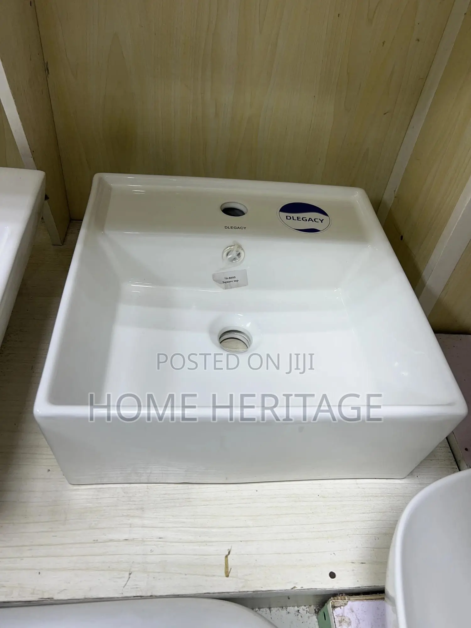 513 Counter Top Basin