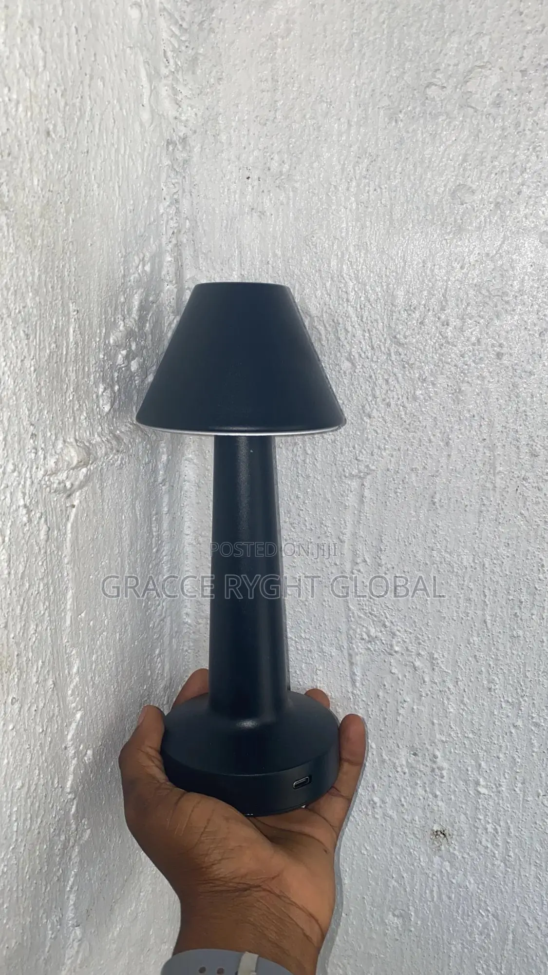 Cordless Small Table Lamp For Bar Restaurant