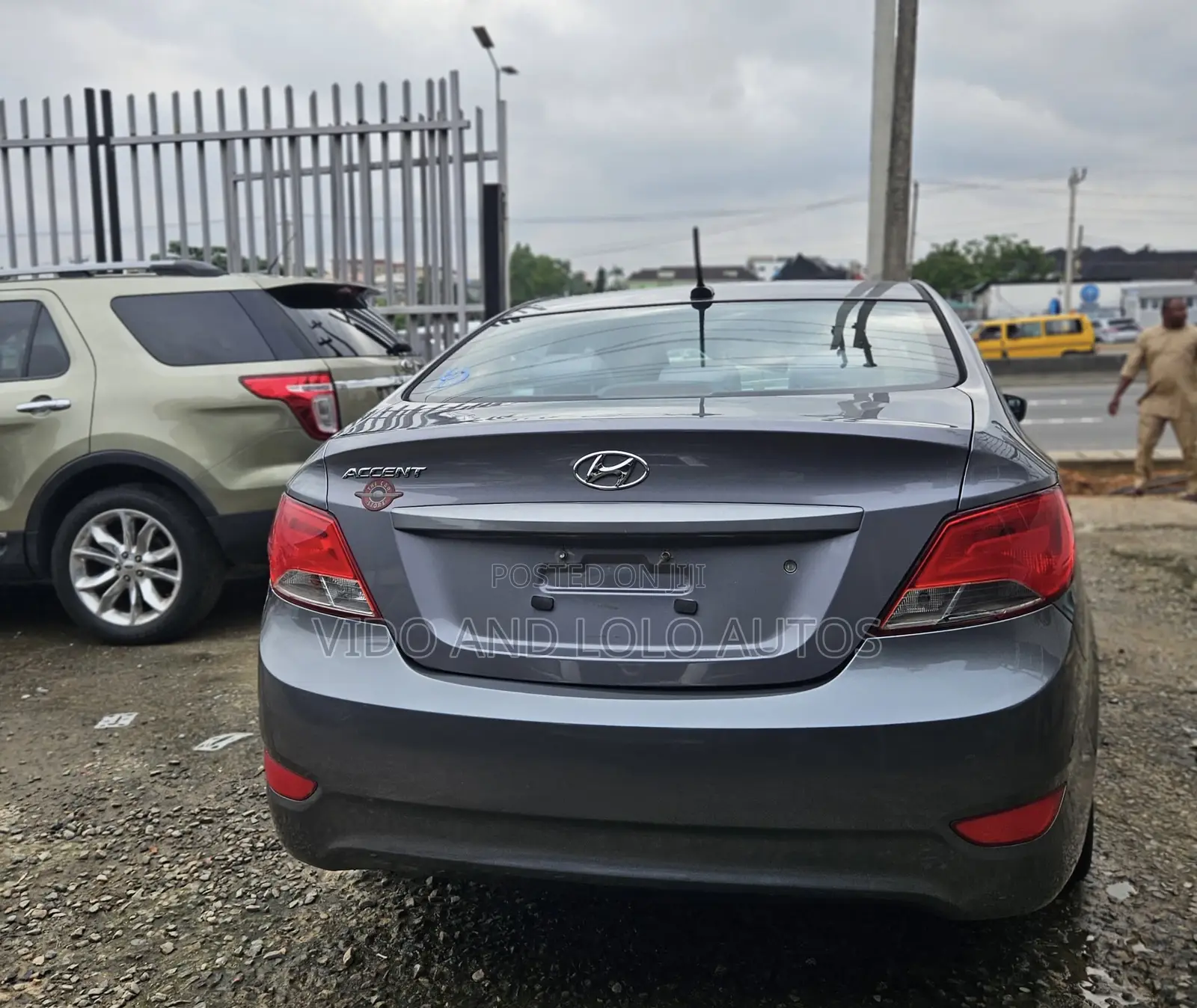 Hyundai Accent GLS 4dr Sedan (1.6L 4cyl 6A) 2014 Gray