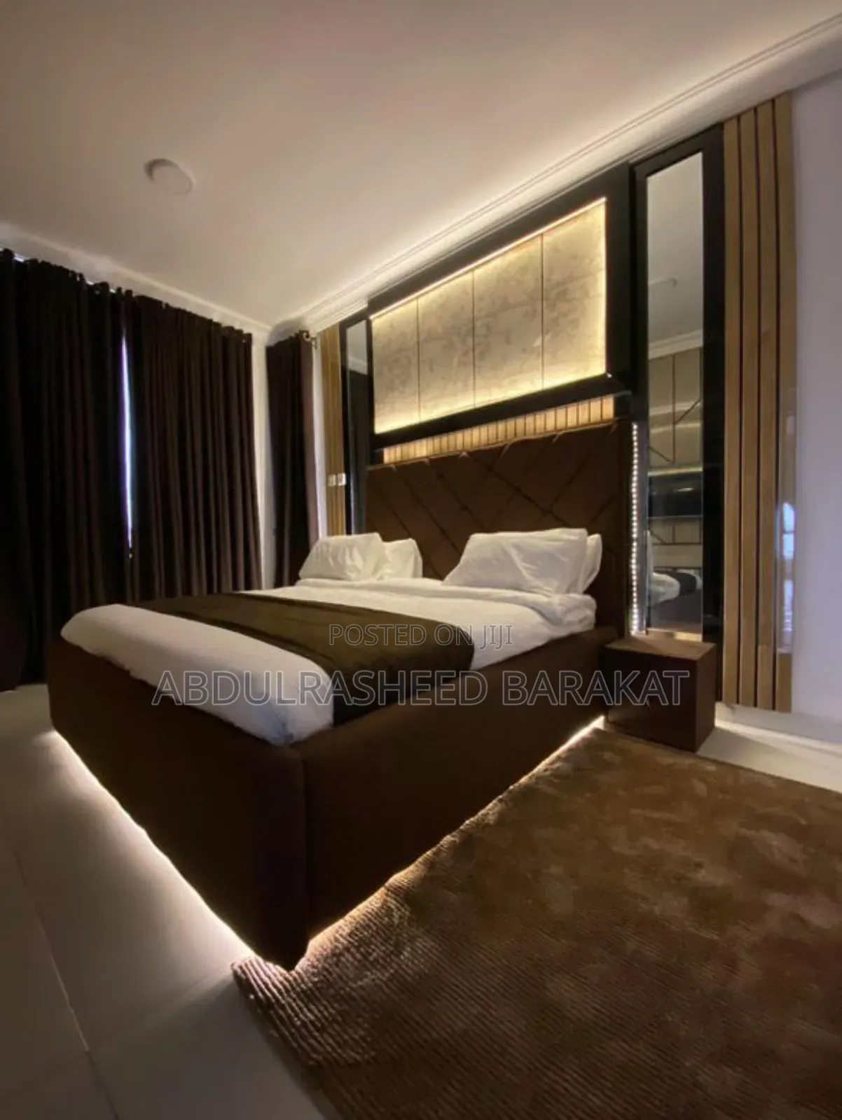Exquisite Two Bedroom Apartment With Tennis