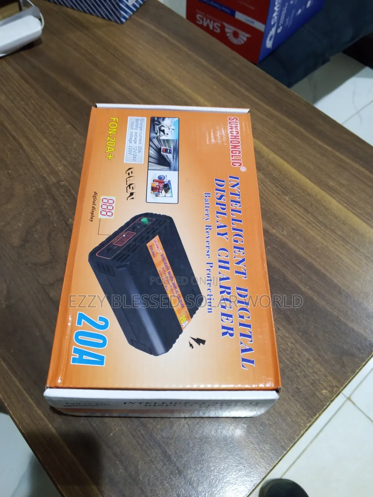 12/24v Digital Battery Charger