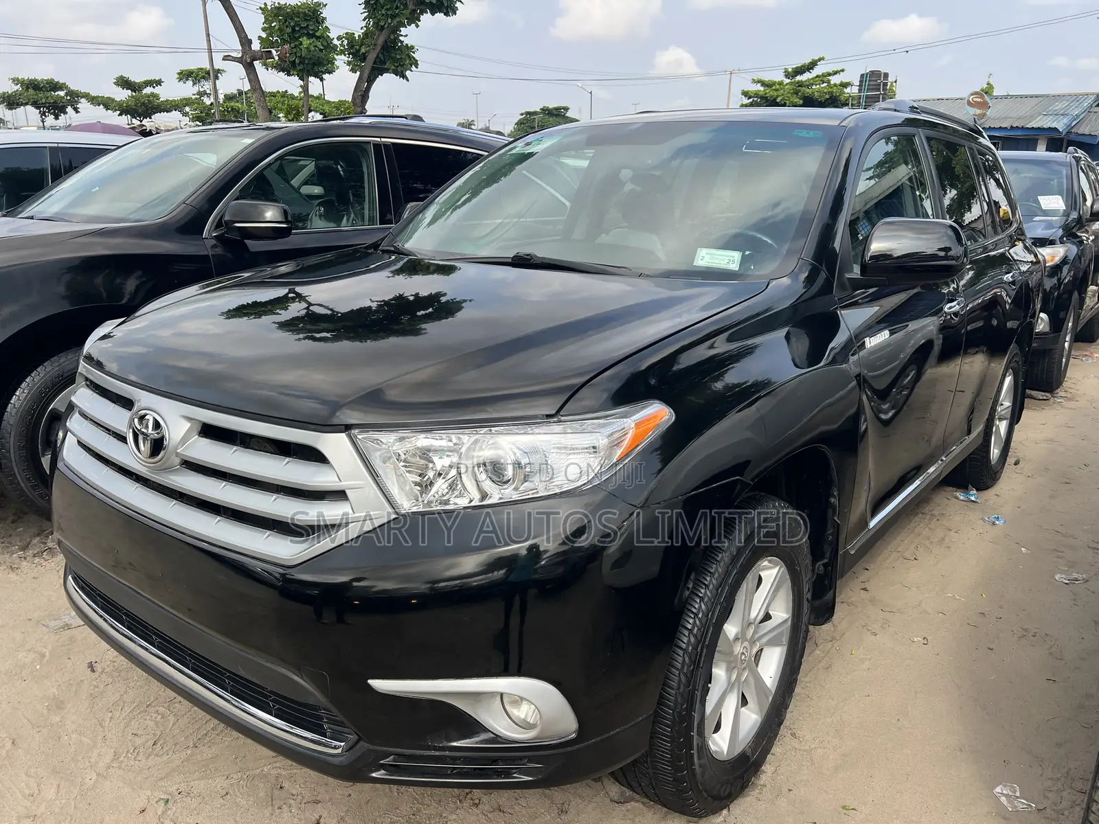 Toyota Highlander Limited 3.5l 4WD 2013 Black