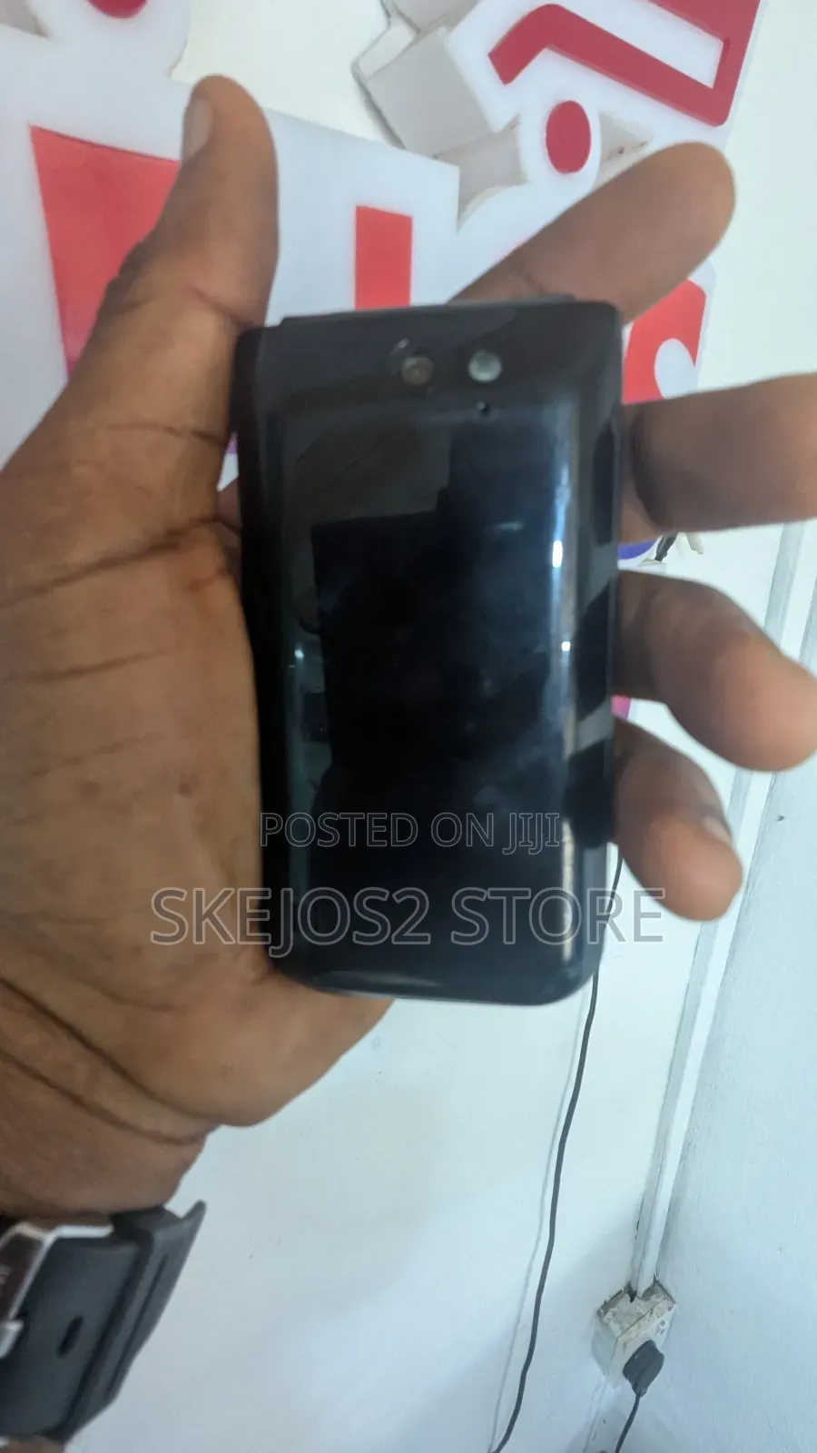 Nokia 2720 Flip 512 GB Black