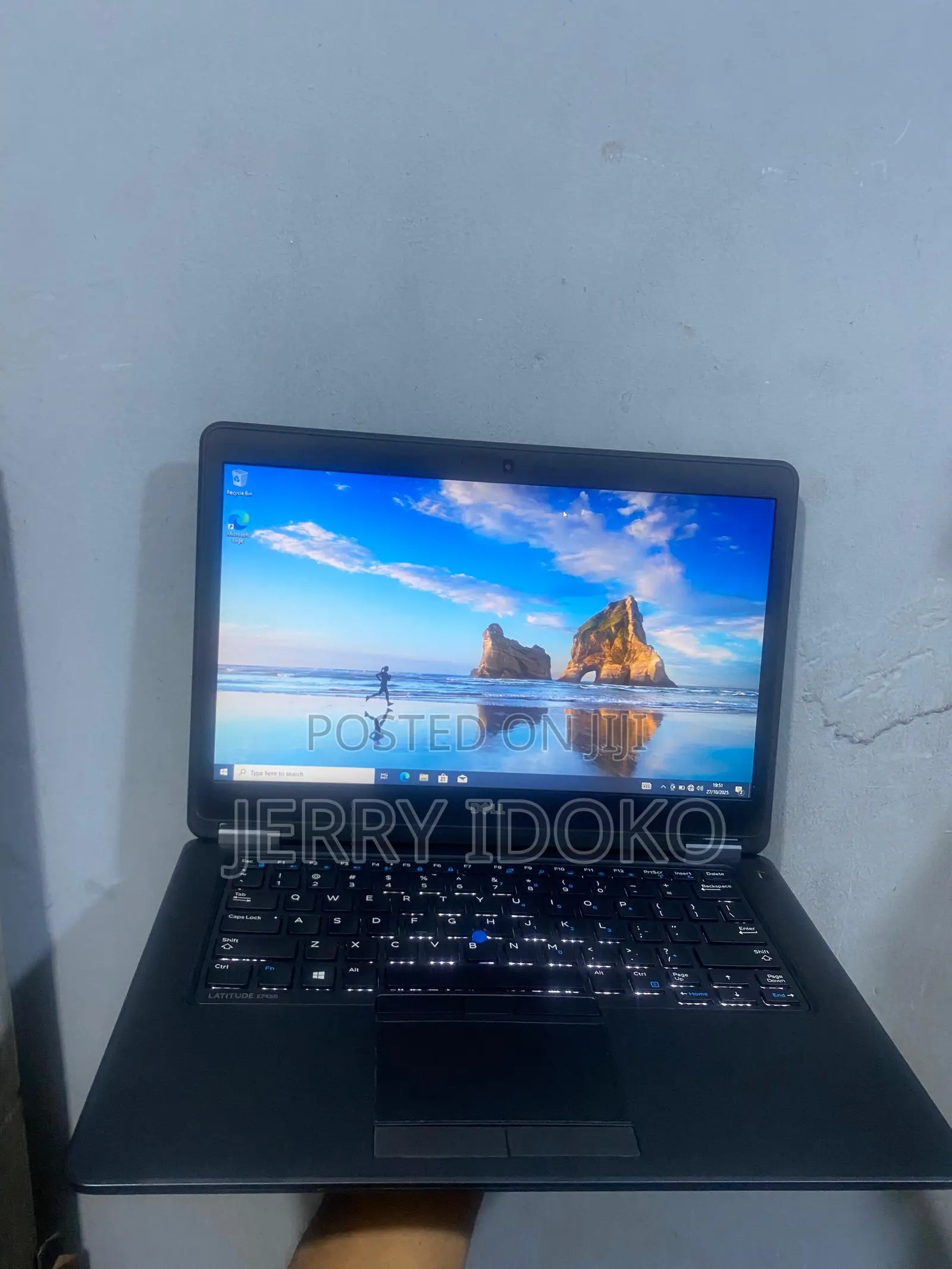 Laptop Dell Latitude 7450 12GB Intel Core I3 HDD 500GB