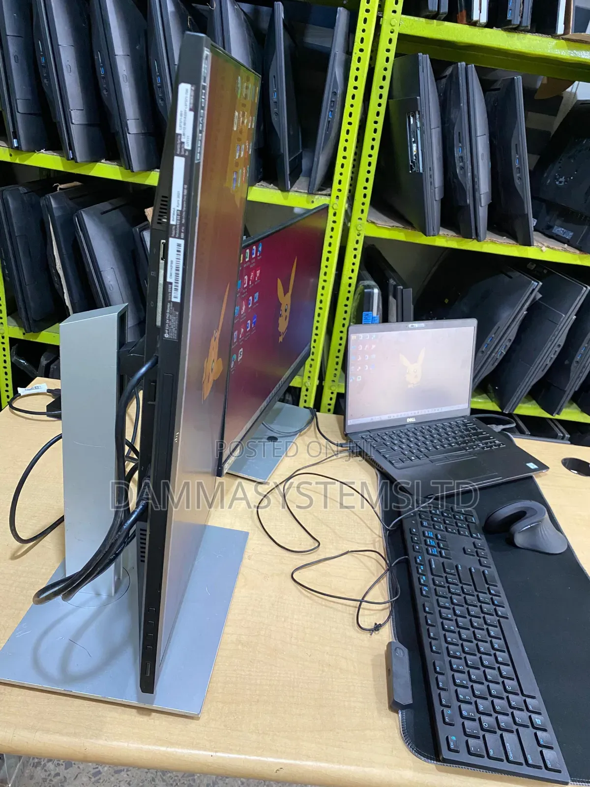 New Desktop Hp Frameless E24 G4 
Ultra-Sharp Monitor