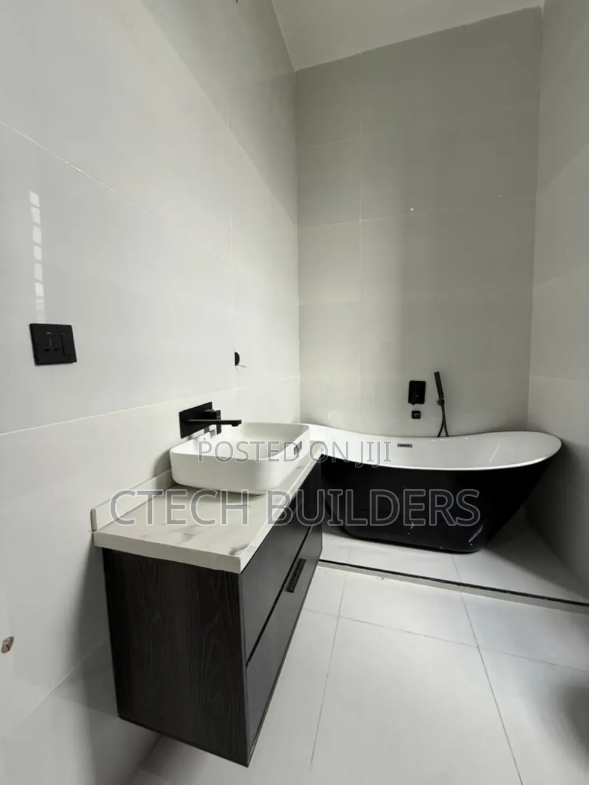 4bdrm Duplex in Benin City for rent