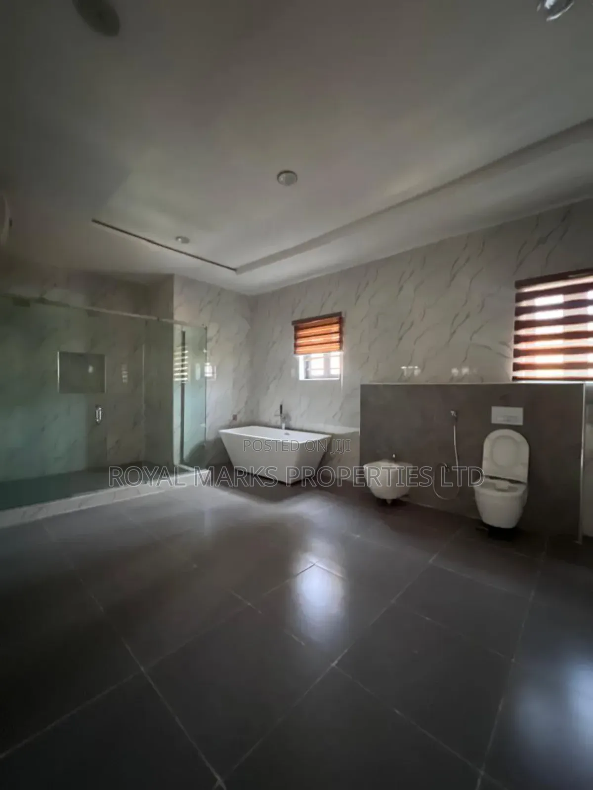 6bdrm Duplex in Katampe Extension for sale