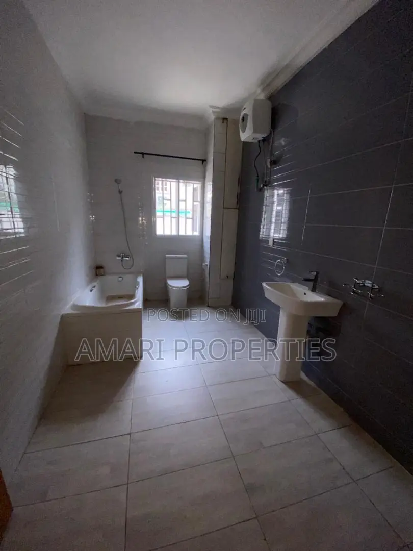 Furnished 3bdrm Block of Flats in Oniru, Victoria Island Extension