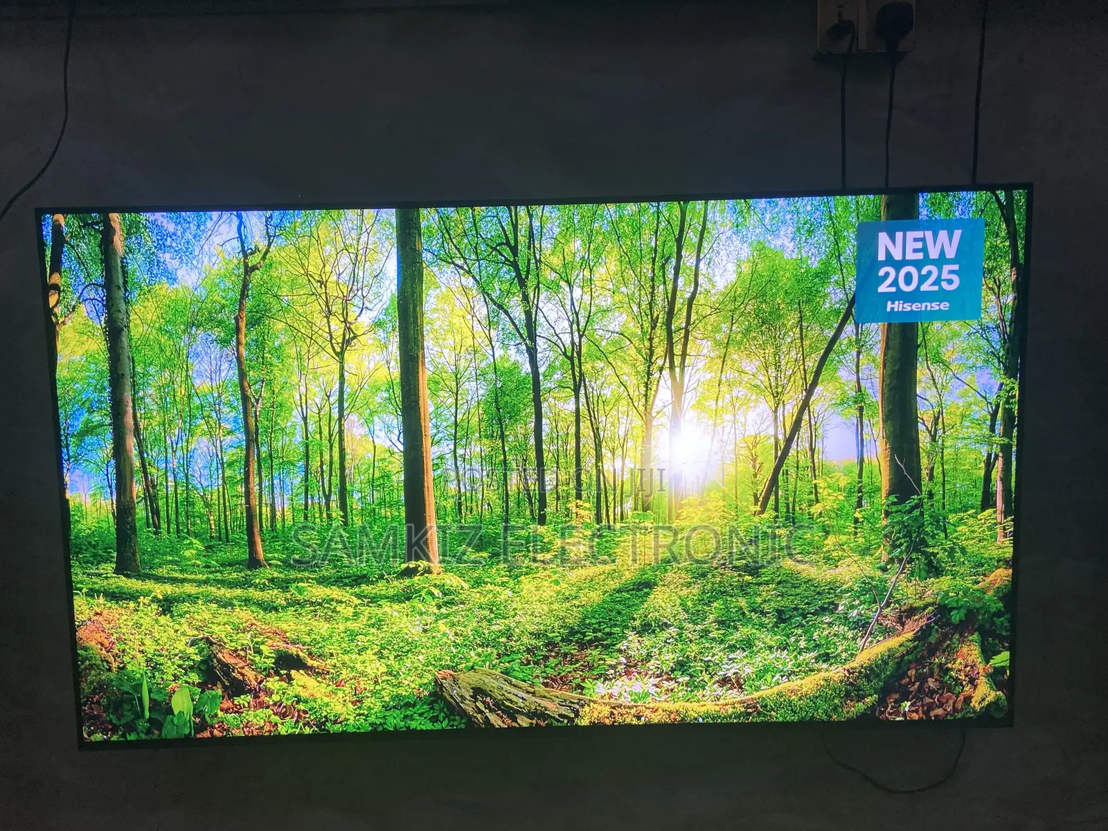 65-Inch Hisense Uled Mini-Led U7 (2025 Model)