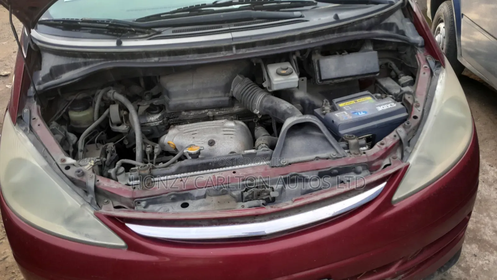 Toyota Previa 2.4 SE 2010 Red