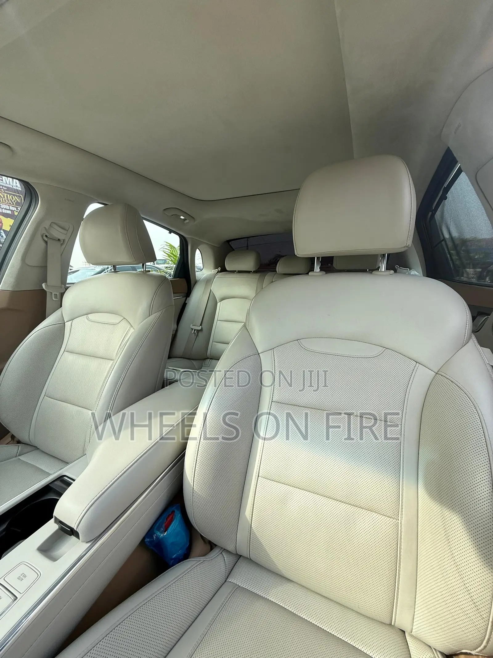 Hyundai Azera 2017 Black