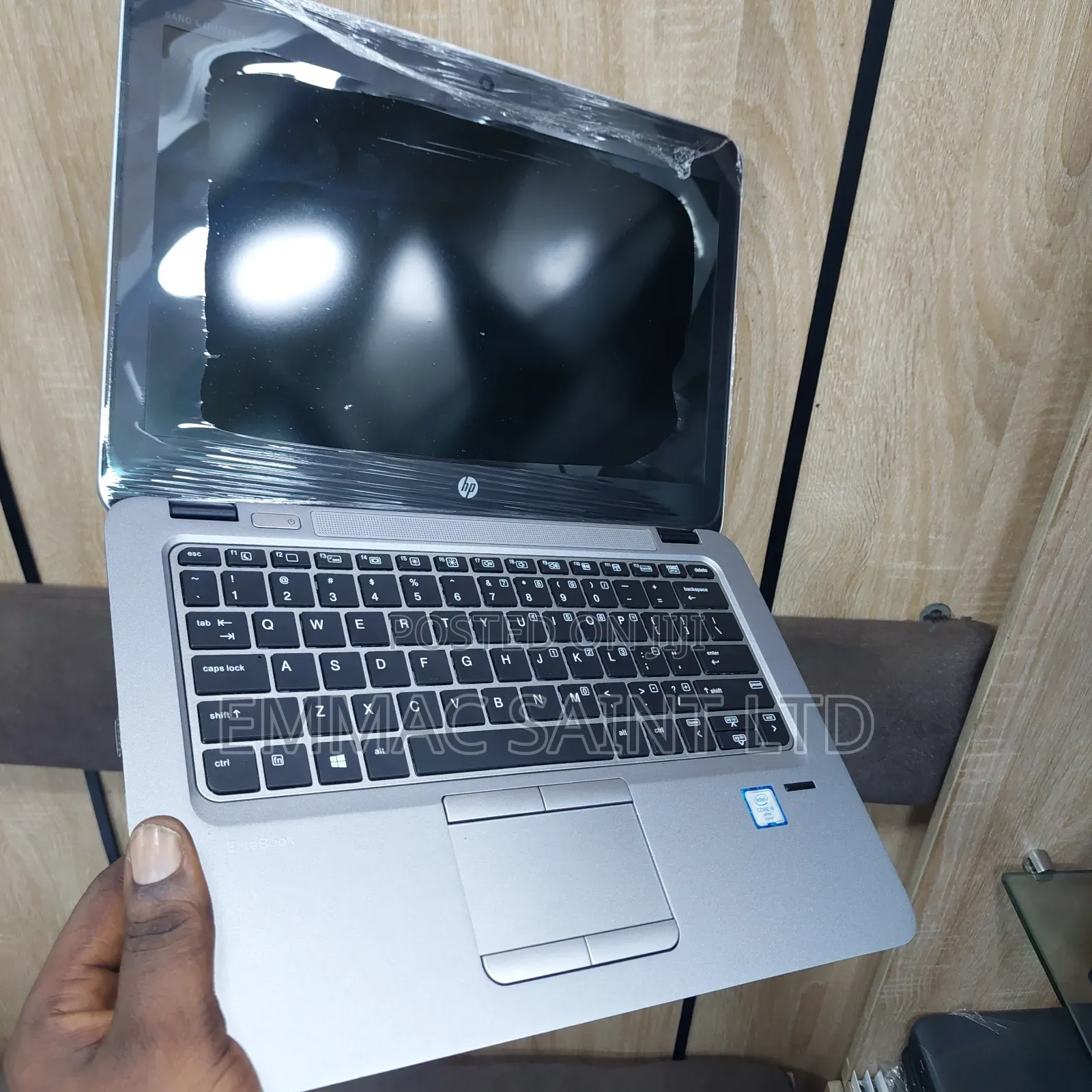 Laptop HP EliteBook 820 G3 8GB Intel Core I5 SSD 256GB
