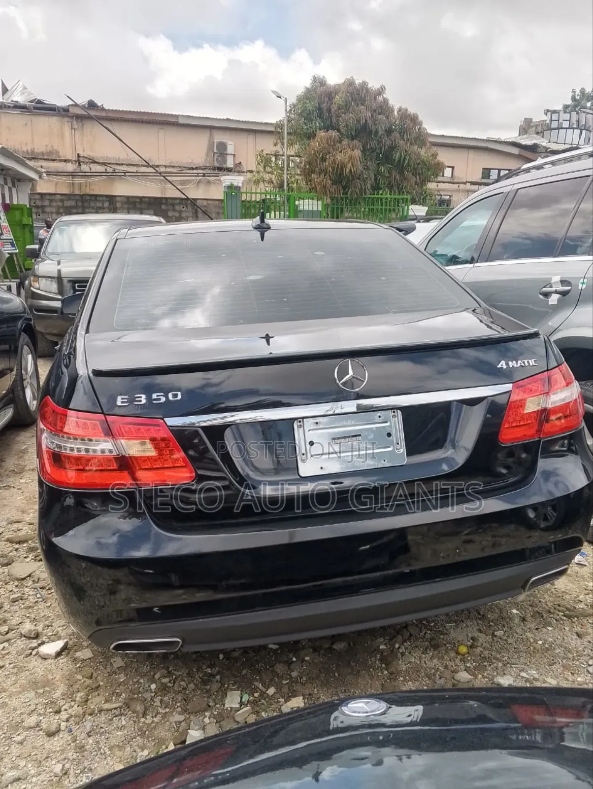 Mercedes-Benz E350 2012 Black