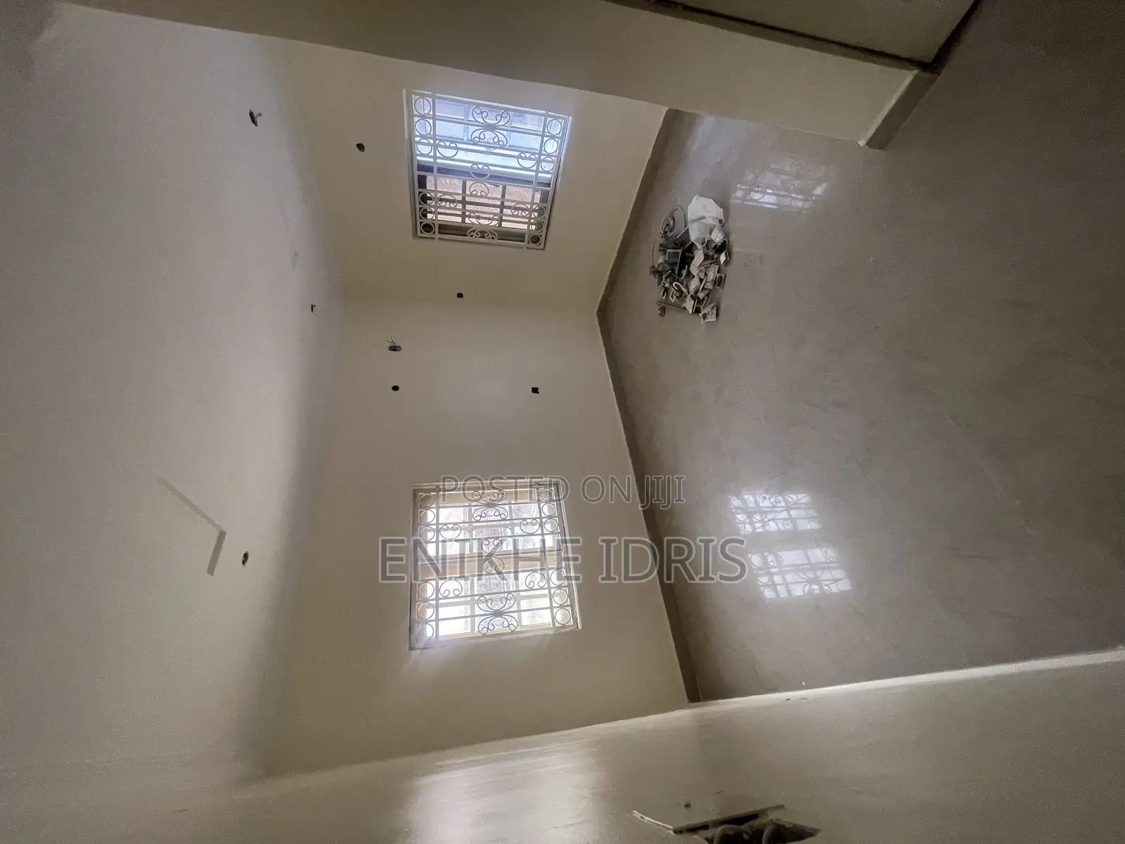 3bdrm Bungalow in ., Lugbe District for sale