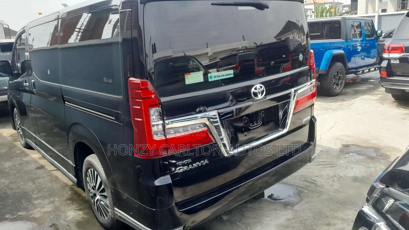 Toyota Granvia 2023 Black