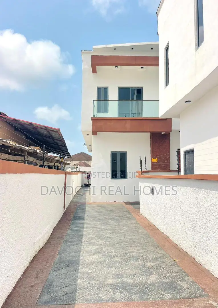 5bdrm Duplex in Abijo, Ado / Ajah for sale