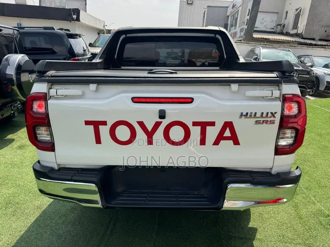 Toyota Hilux 2025