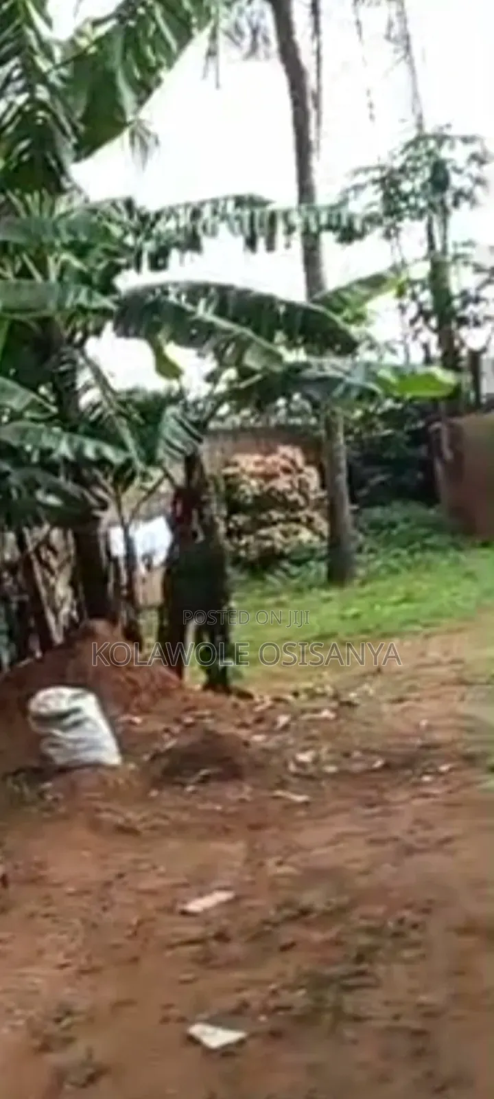 Commercial Half Plot Measuring 25ft by 120ft Along Ikotun Rd Igando