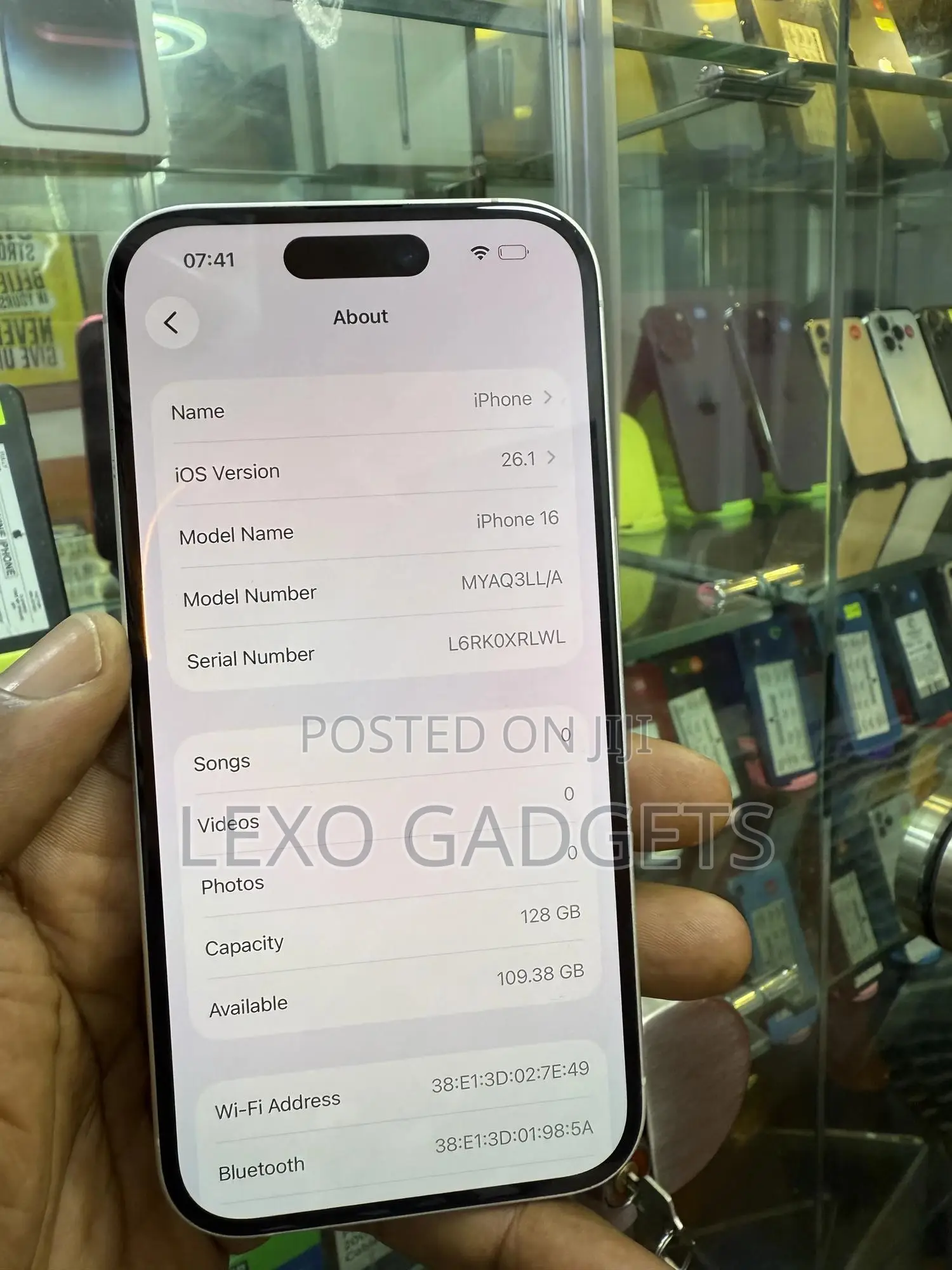 Apple iPhone 16 128 GB White