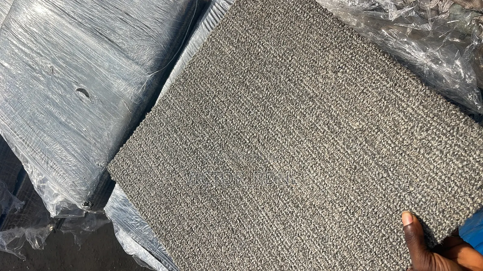 Rug Tiles for Home Offices in Bulk