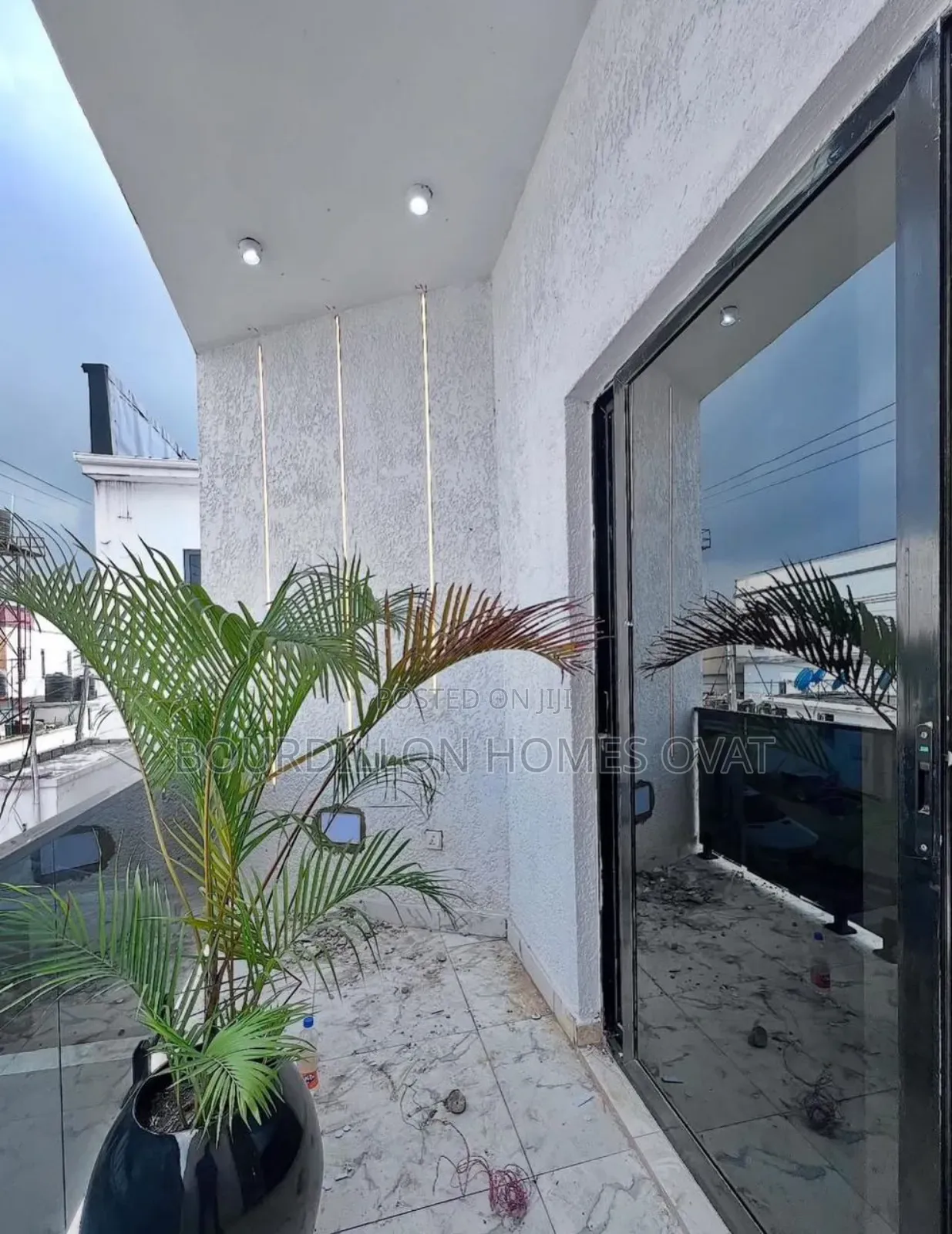 4bdrm Duplex in Ikota for sale