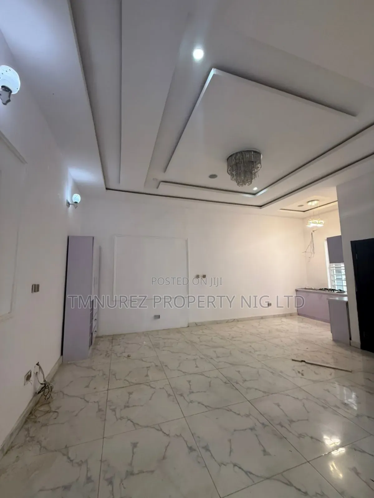 Studio Apartment in Orchild Road, Chevron for rent