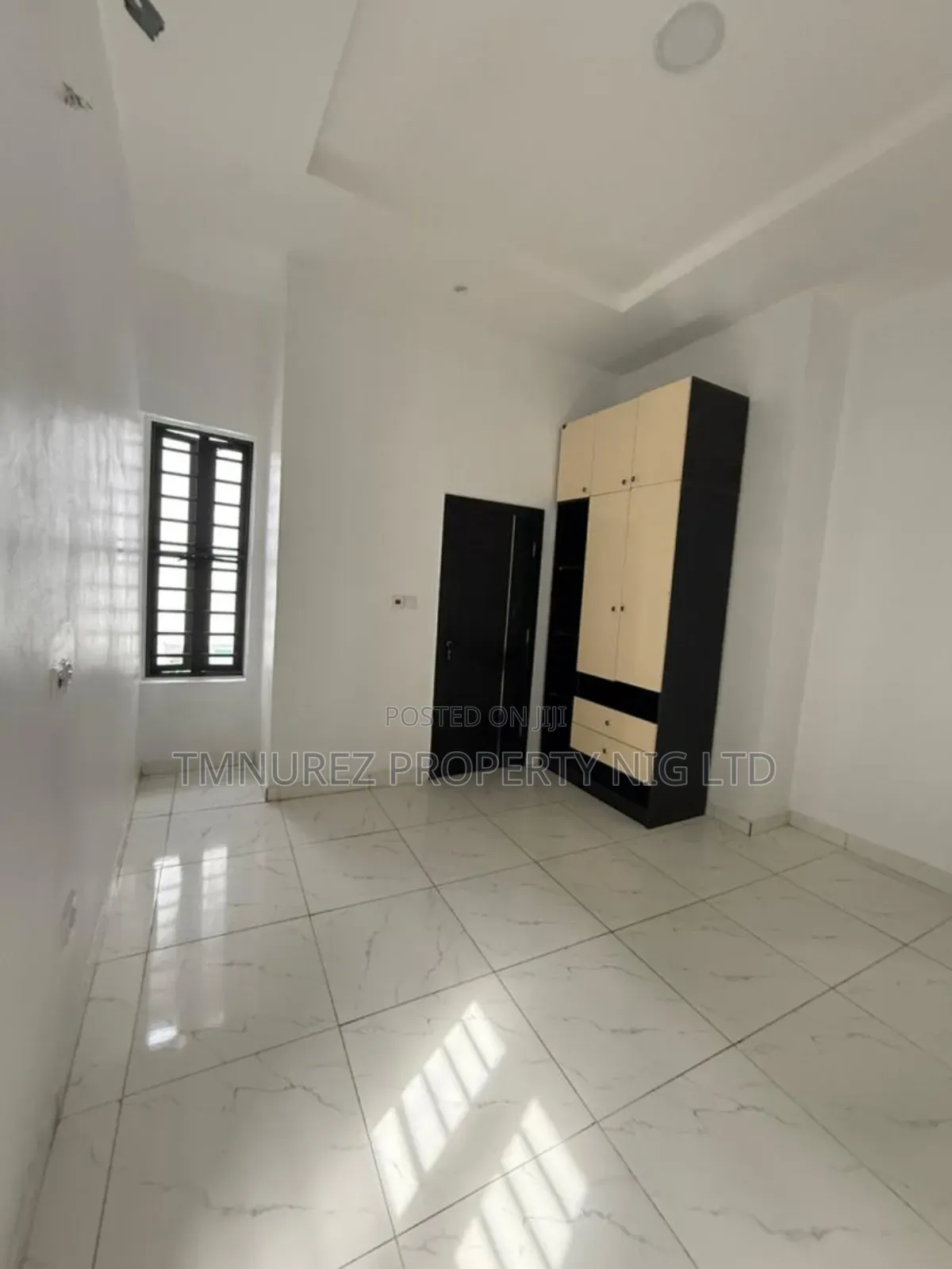 Studio Apartment in Orchild Road, Chevron for rent