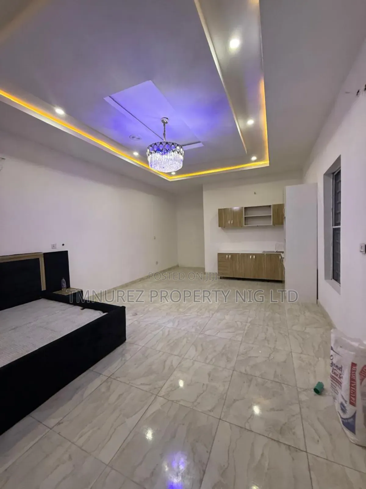 Studio Apartment in Oral Estate, Chevron for rent