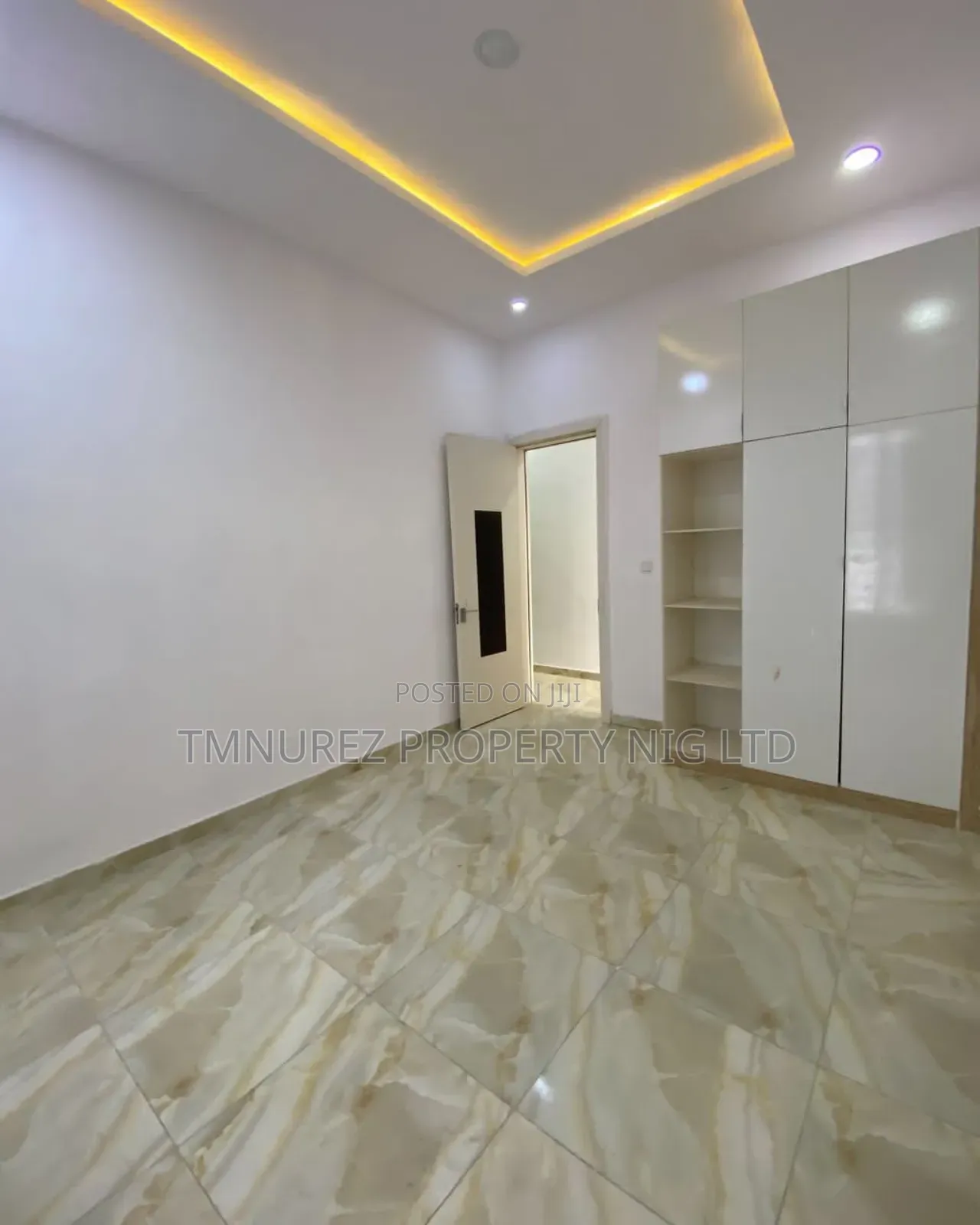 Studio Apartment in Ora Extension Lekki, Chevron for rent