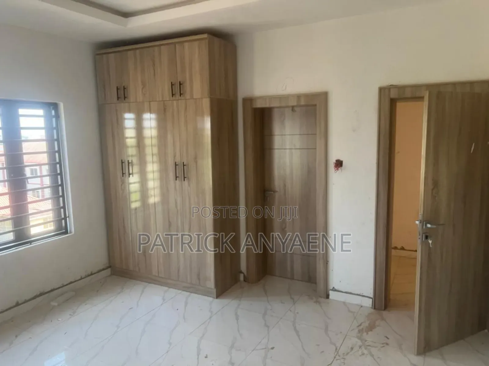 3bdrm Block of Flats in Light Gold Estate, Durumi for sale