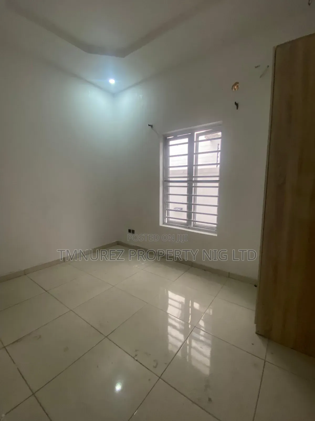 1bdrm Apartment in Osapa London for rent