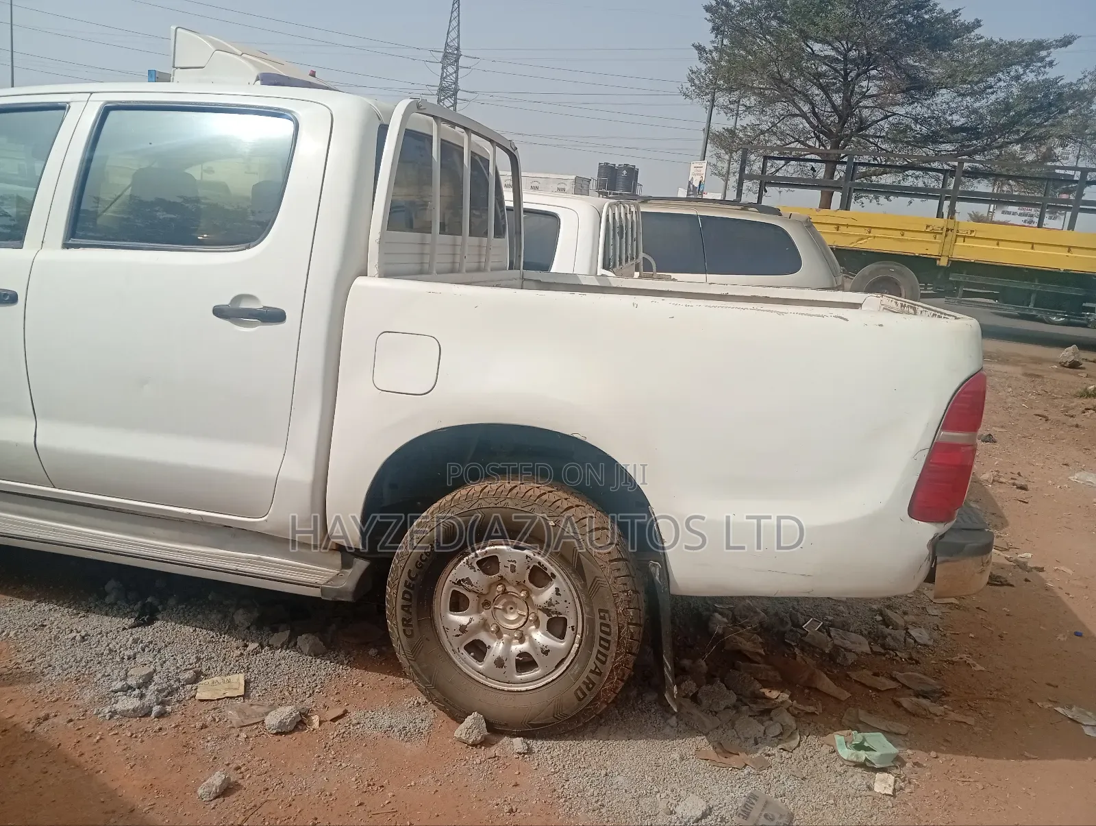 Toyota Hilux 2.0 VVT-i 2011 White