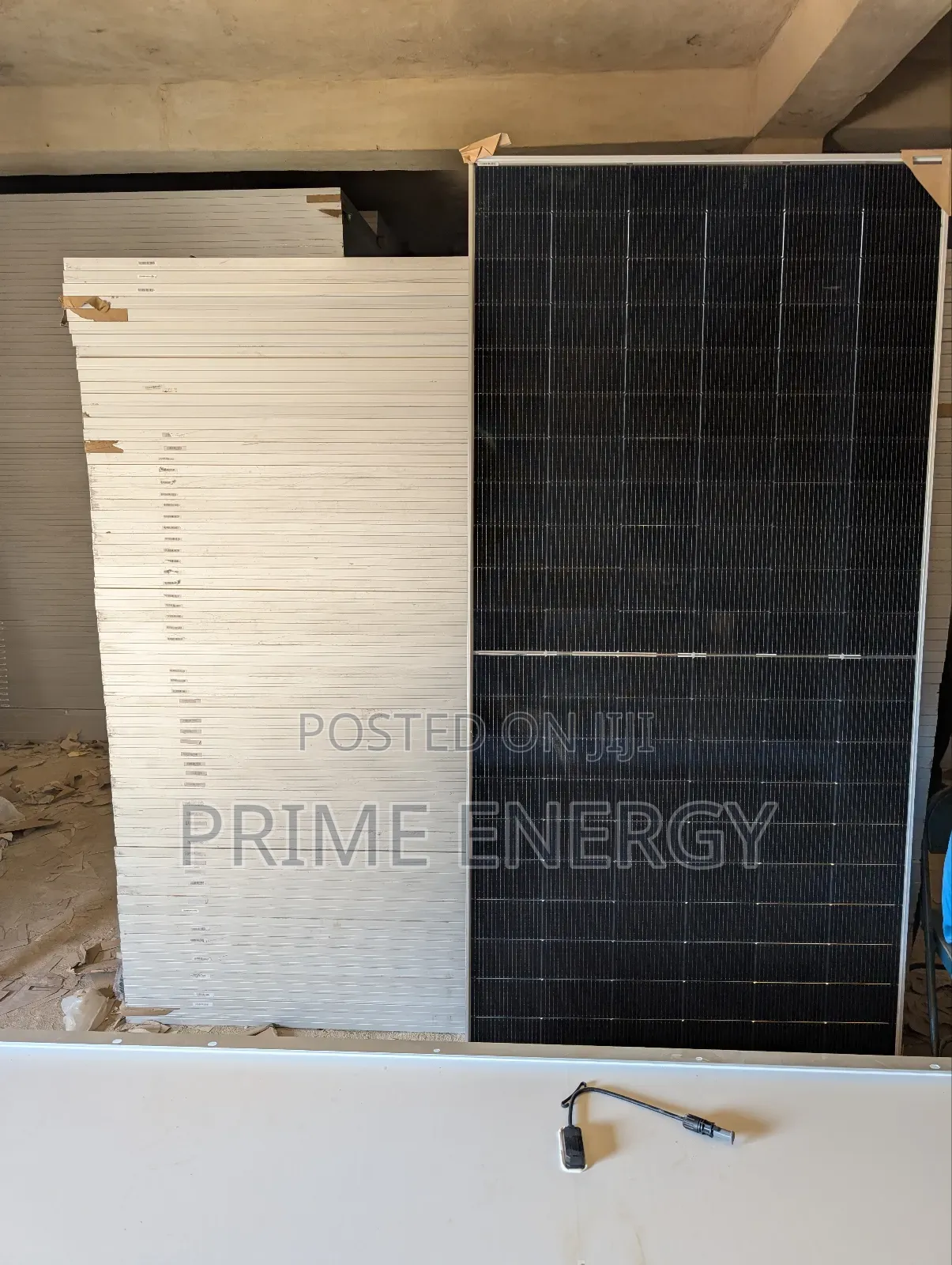 Jinko 680watts Mono-crystalline Solar Panel