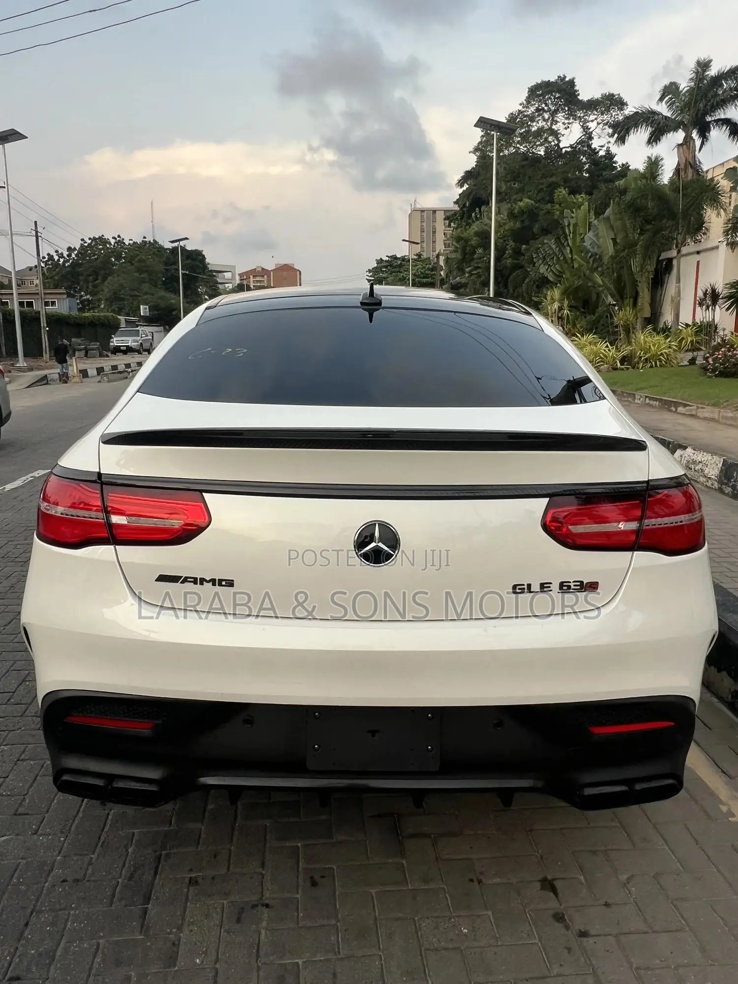 Mercedes-Benz GLE-Class AMG GLE 63 4MATIC 2016 White