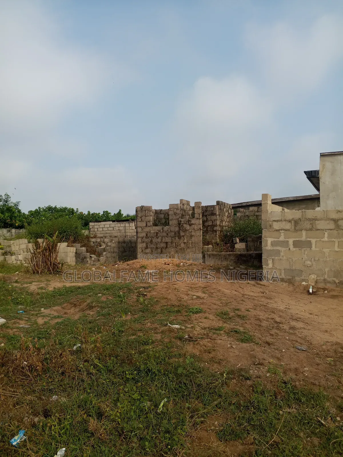 2bdrm Bungalow In Abule Pan Ibeju, Igando-oloja For Sale