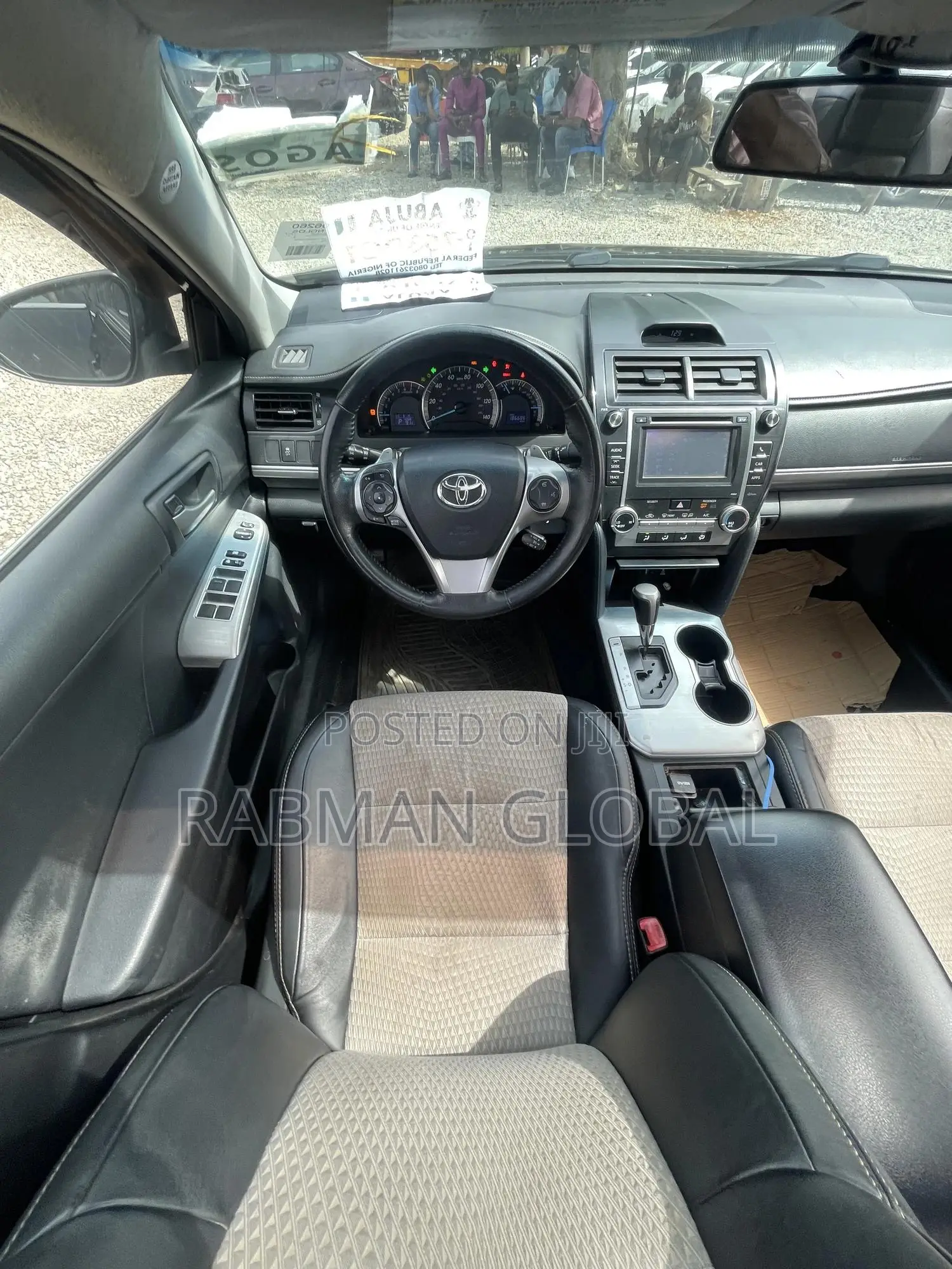 Toyota Camry SE 4dr Sedan (2.5L 4cyl 6A) 2013 Black