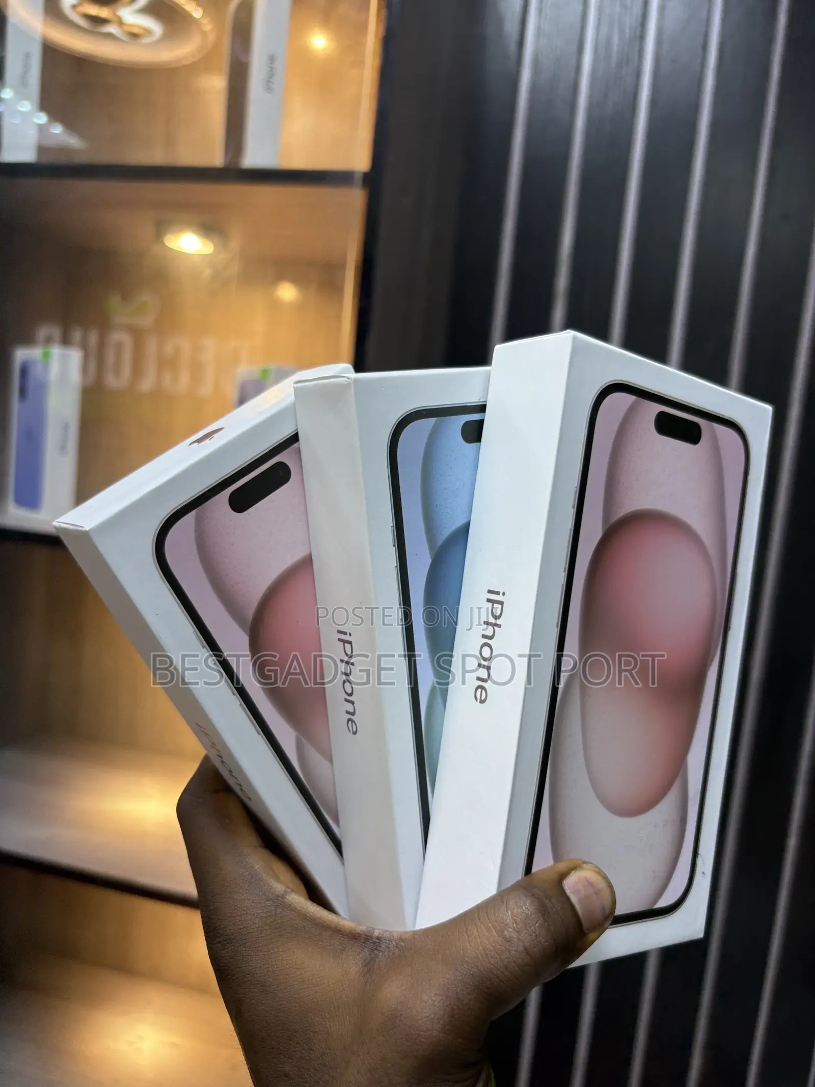 New Apple iPhone 15 128 GB