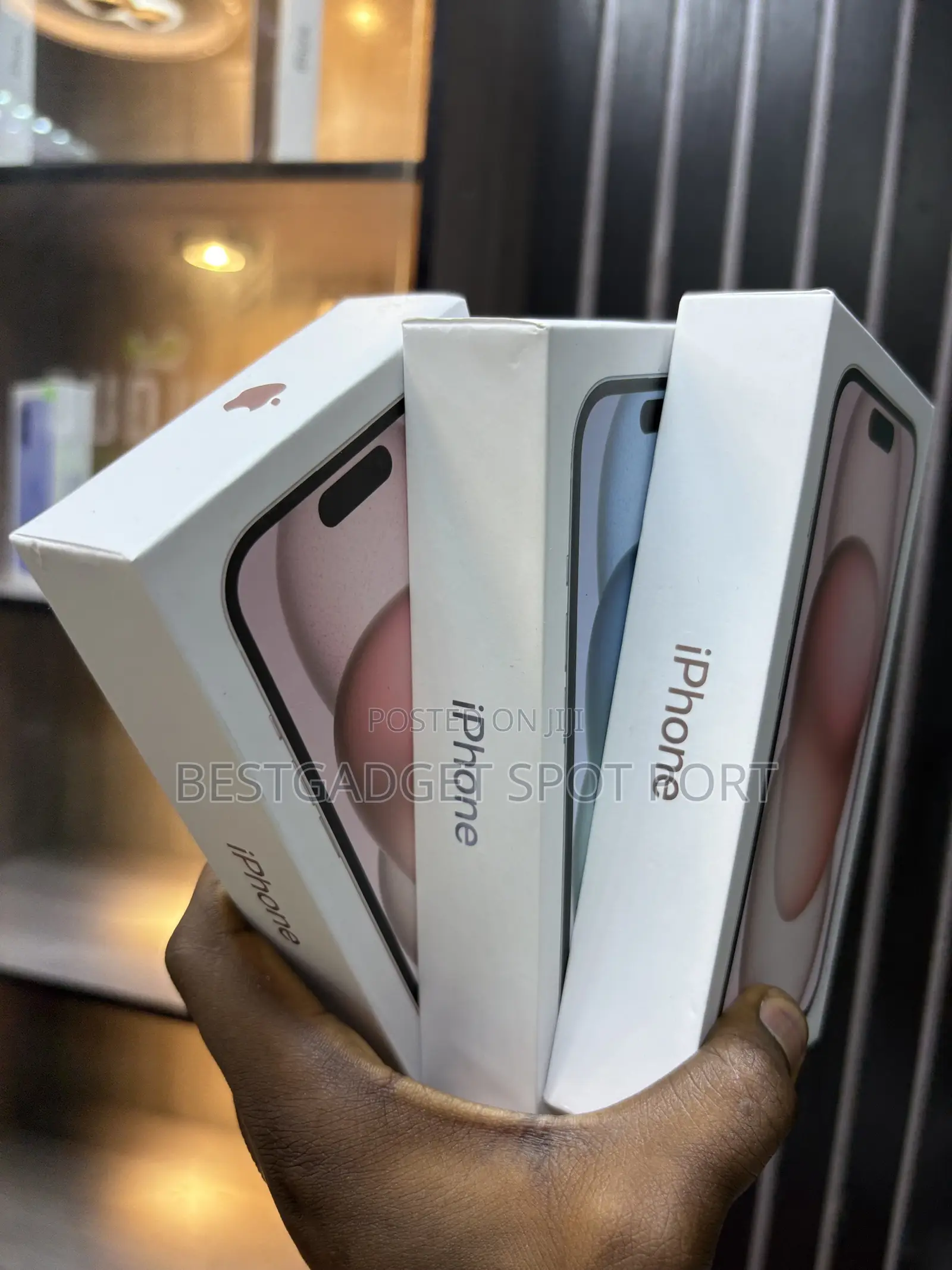 New Apple iPhone 15 128 GB