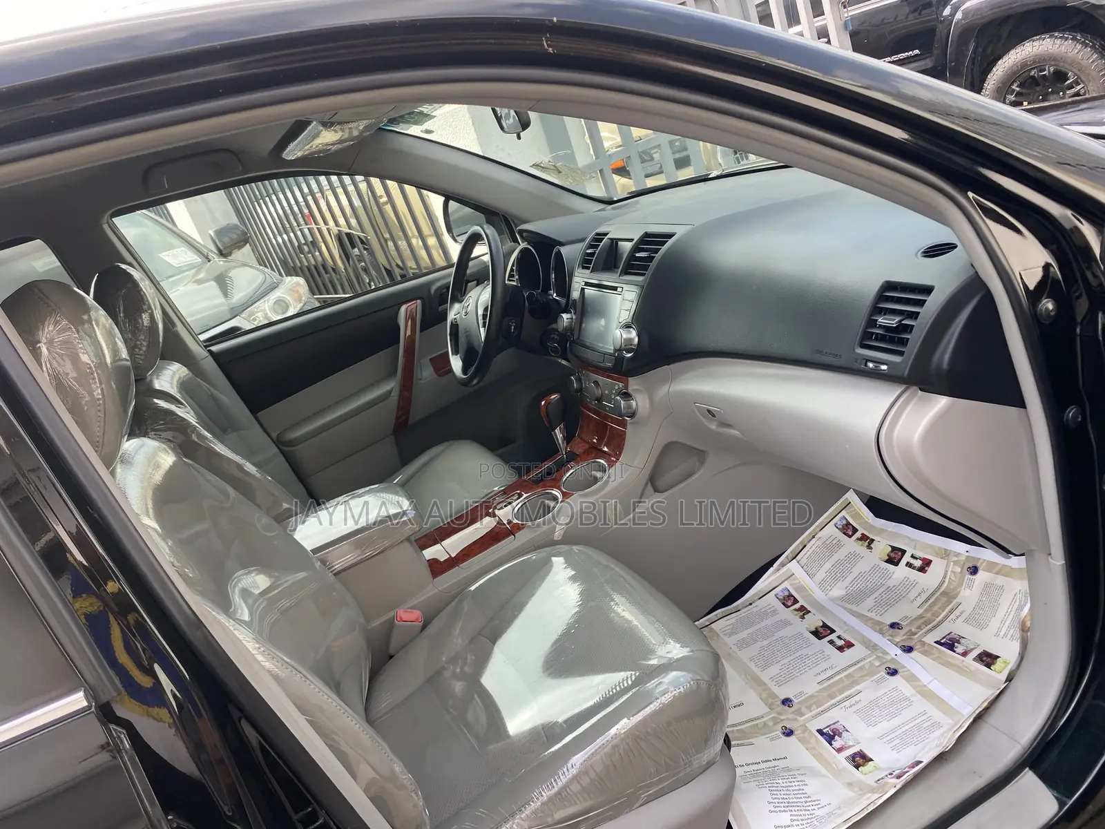 Toyota Highlander Limited 3.5l 4WD 2013 Black