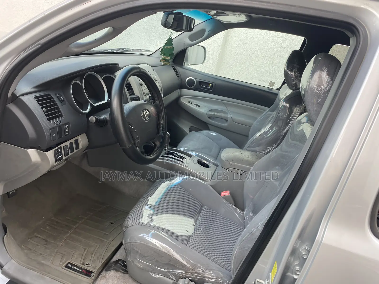 Toyota Tacoma 2010 Silver