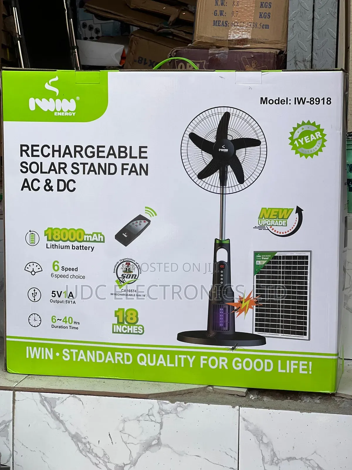 Iwin 18" (18,000mah Lithium Battery) Rechargeable Standing Fan