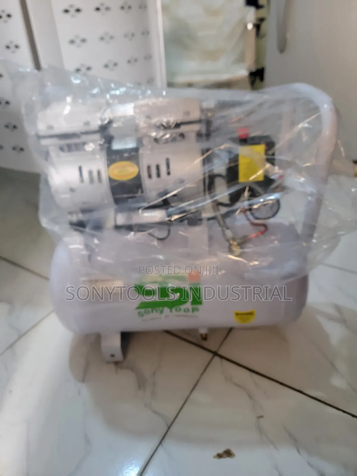 Oil Free  25 Liters Air Compressor 100% Copper