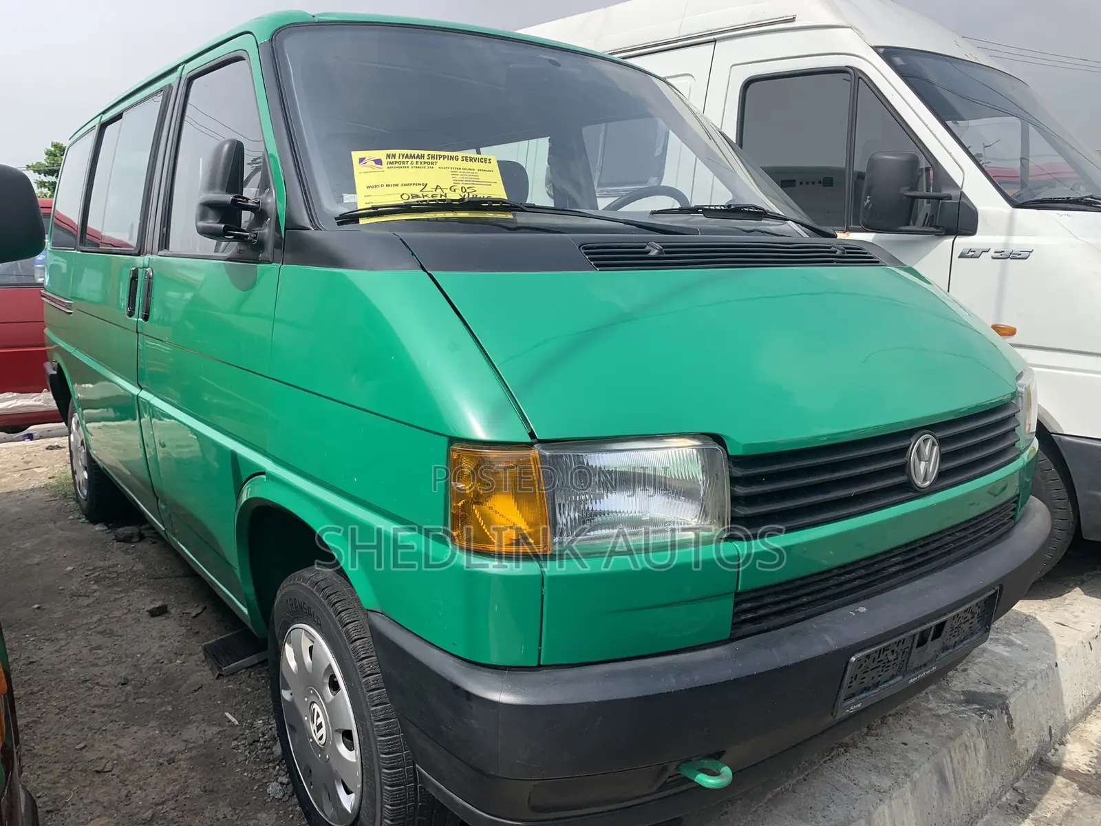 Volkswagen Transporter 2004 Green