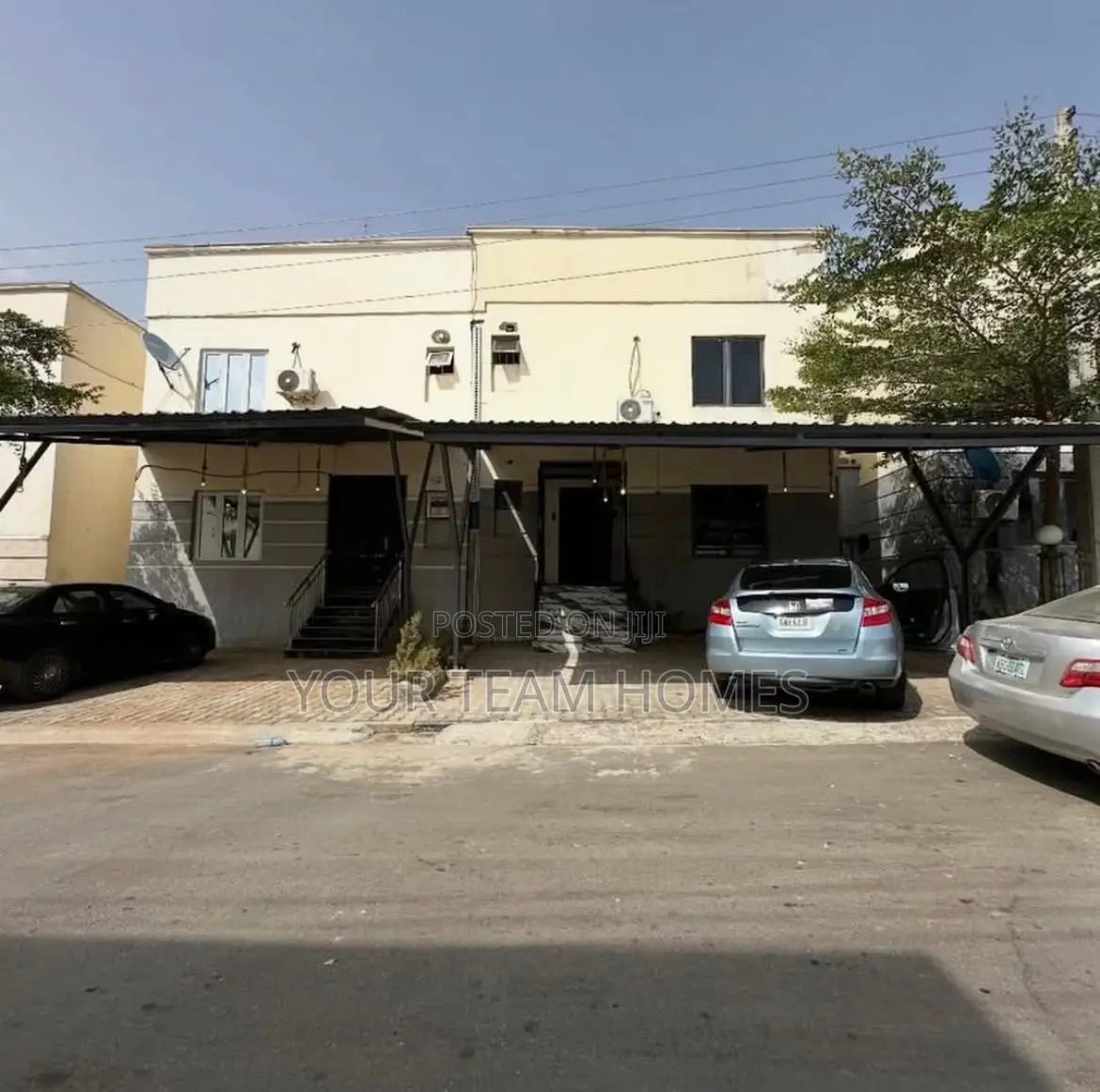 Furnished 4bdrm Duplex in Life Camp for sale