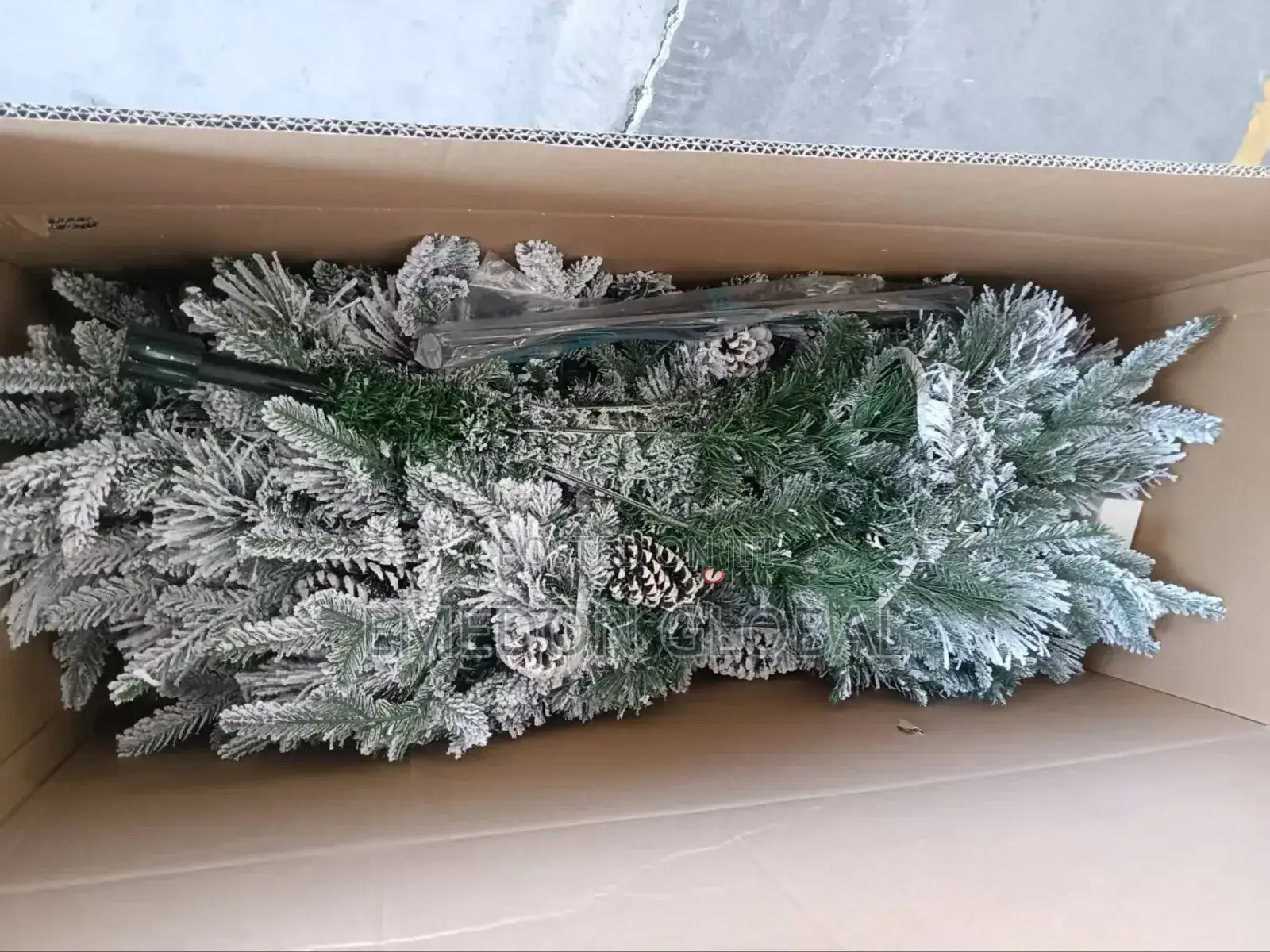 Luxury Snow Christmas Tree 6ft