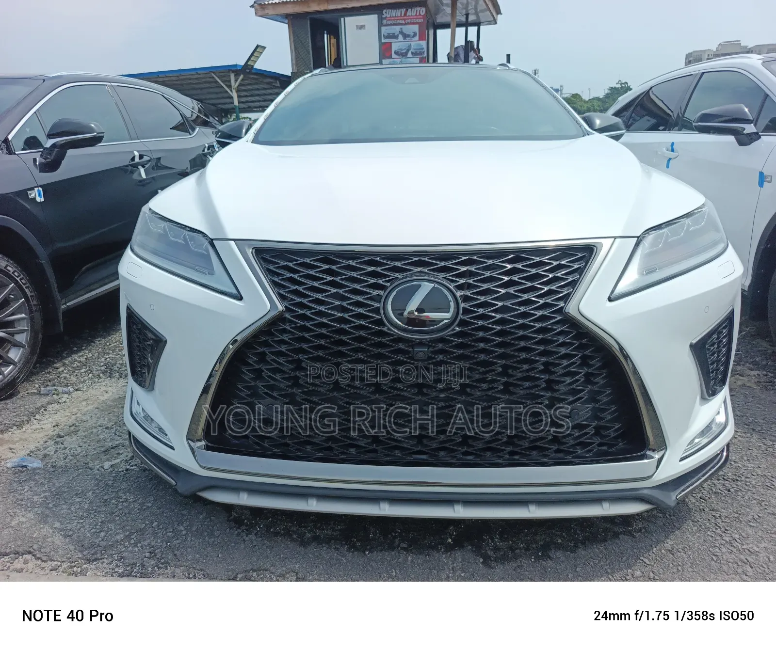 Lexus RX 2021 White
