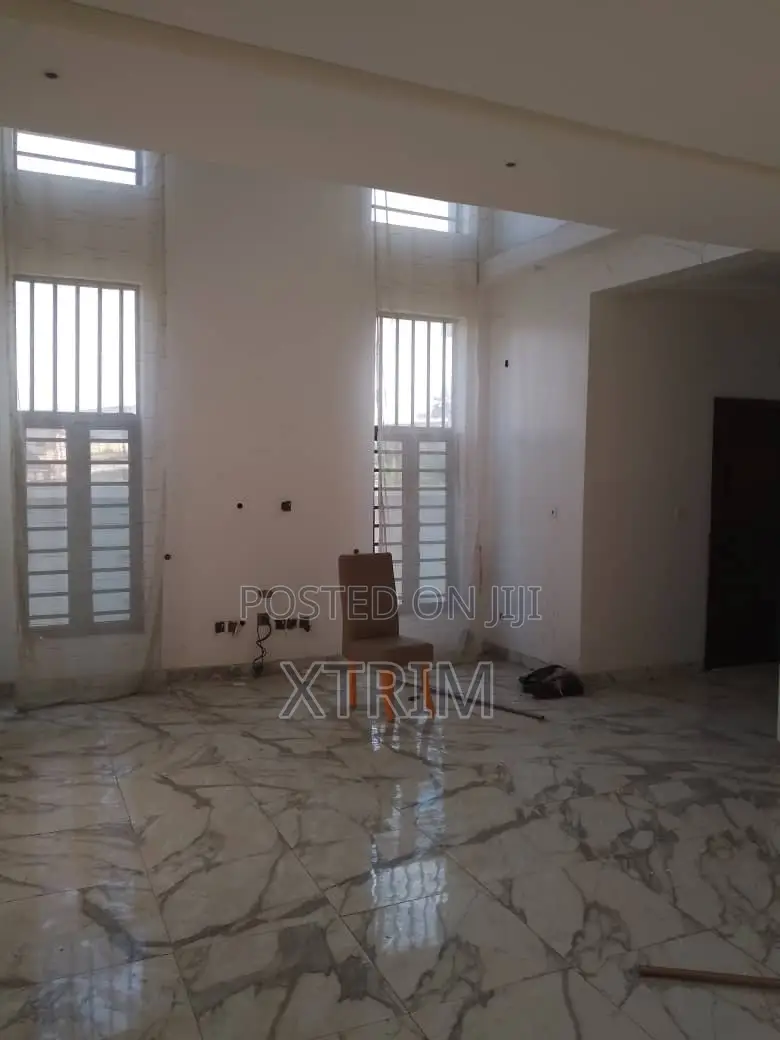 5bdrm Duplex in GRA Phase 1 for sale