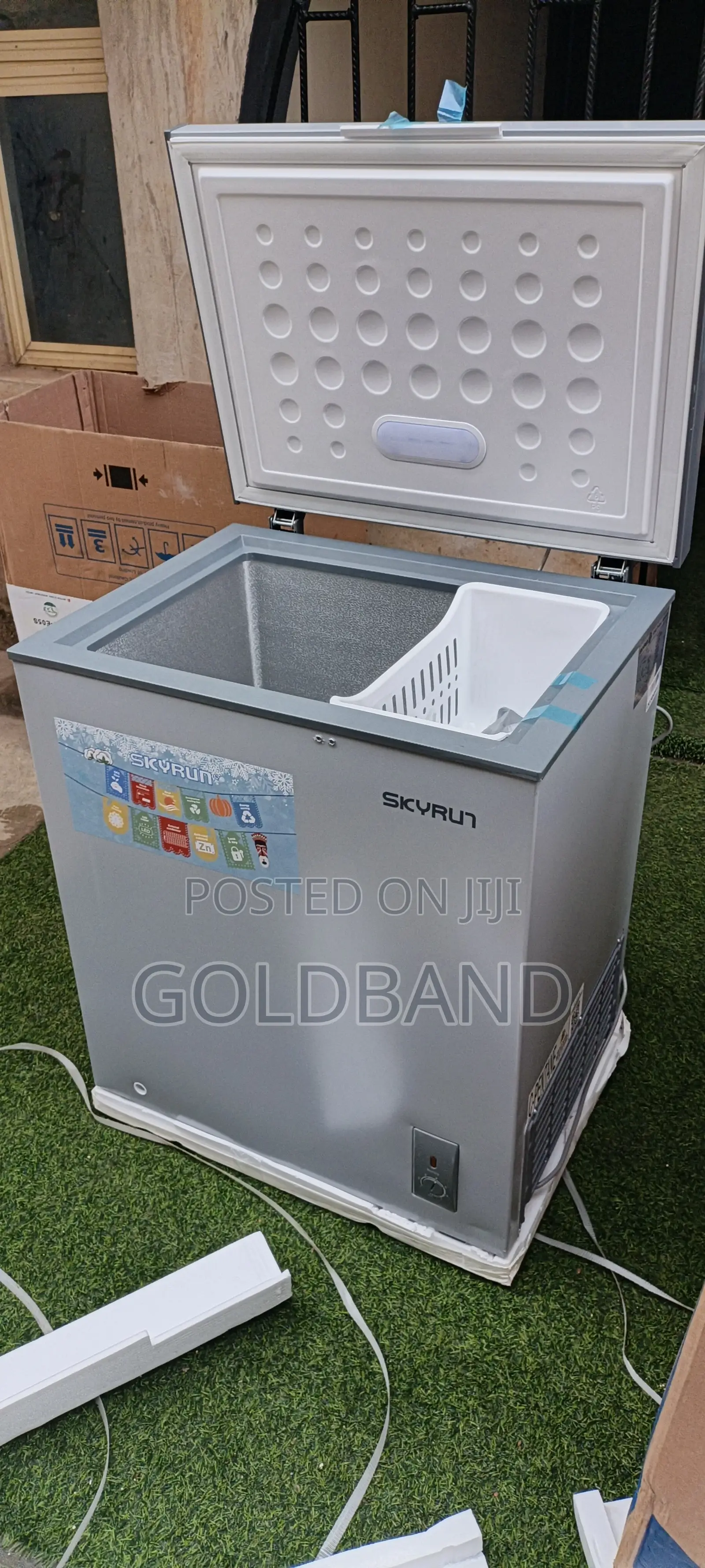 Skyrun 145l Chest Freezer for Commercial Use